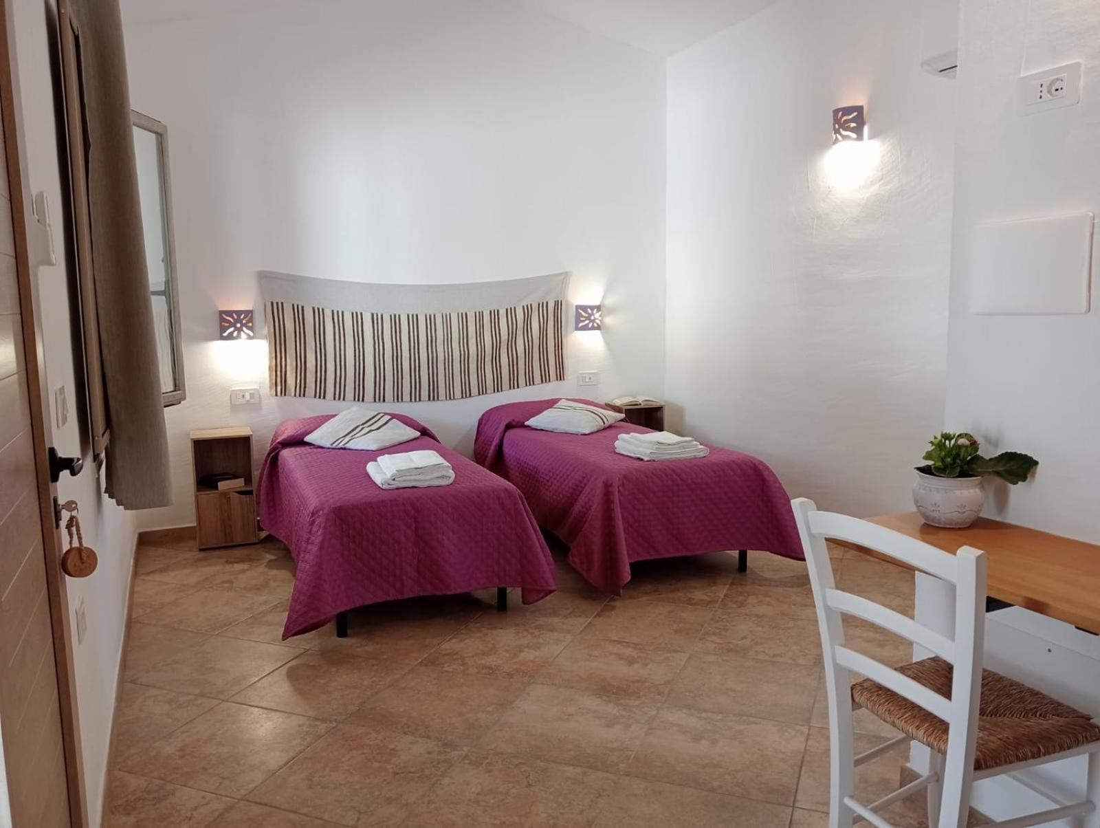 Large Double or Twin Room,1602746955:JPEG